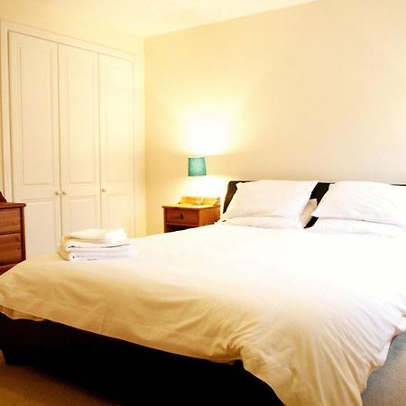 Brunel Crescent Apartments Swindon Bagian luar foto